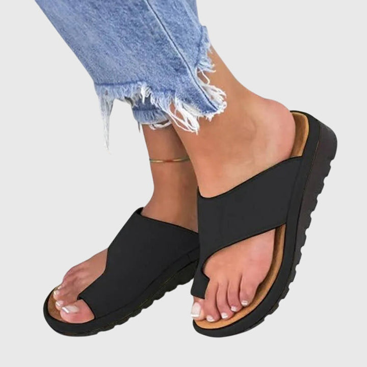 Izzie | Minimalist Comfort Slide Sandals