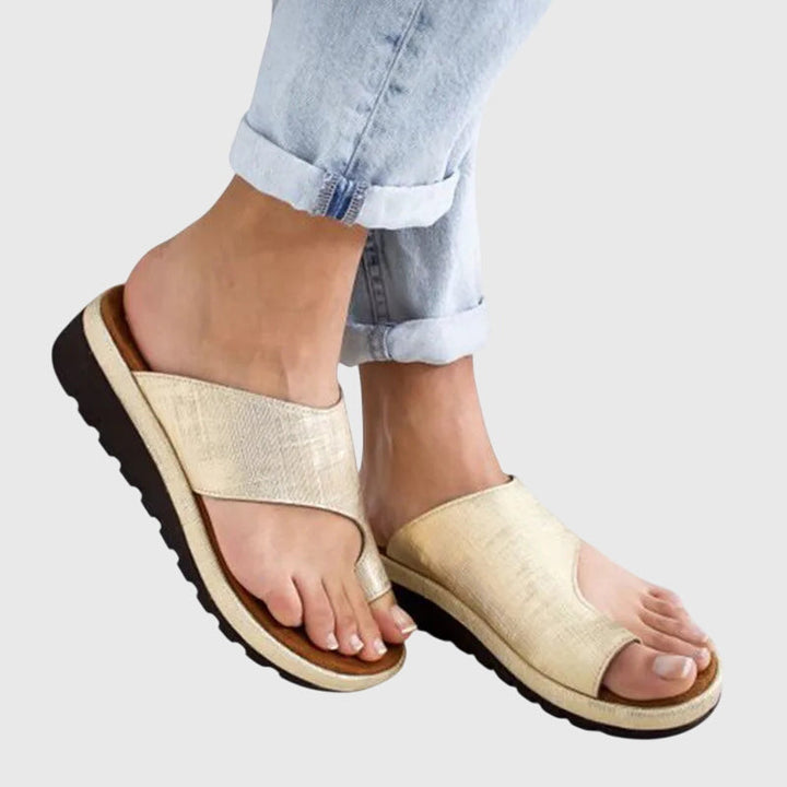 Izzie | Minimalist Comfort Slide Sandals