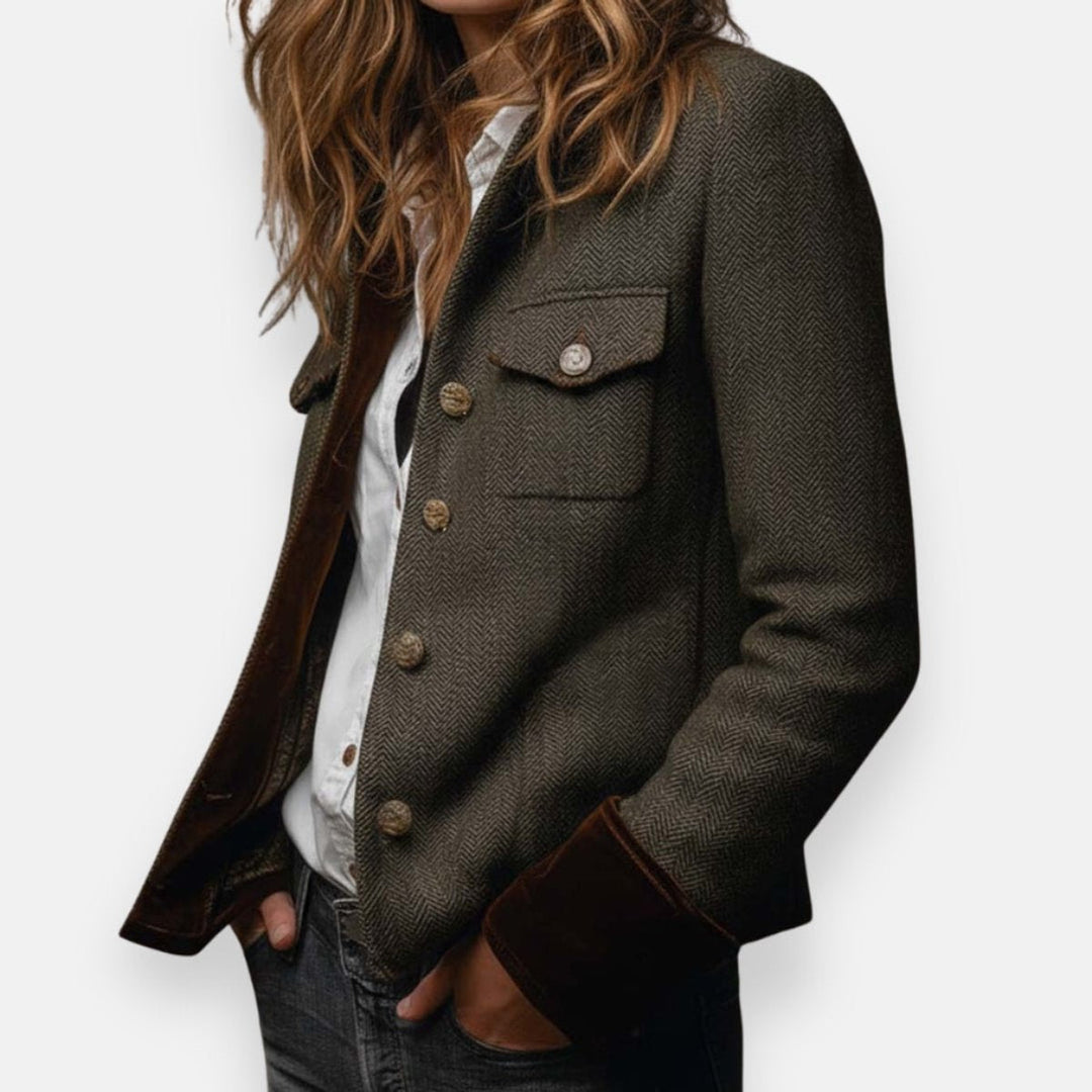 Victoria | Women&