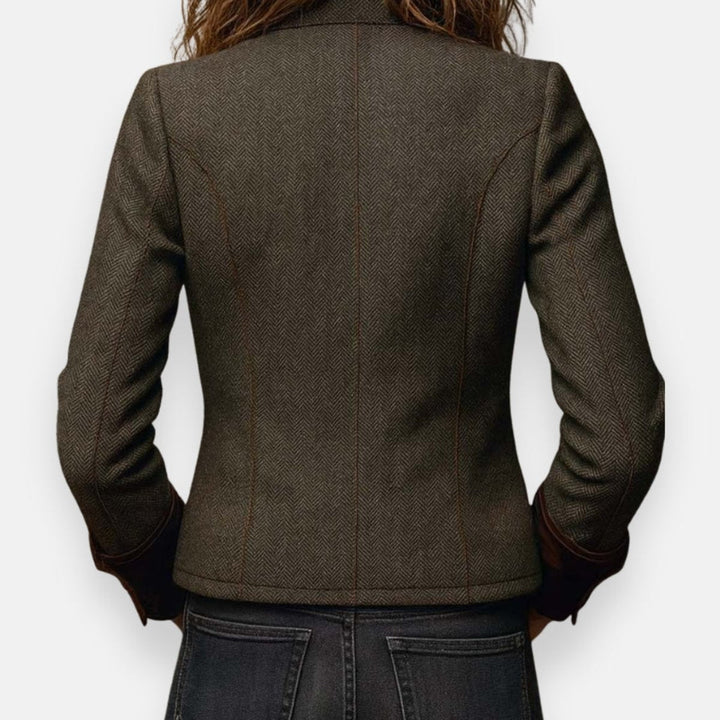 Victoria | Women&