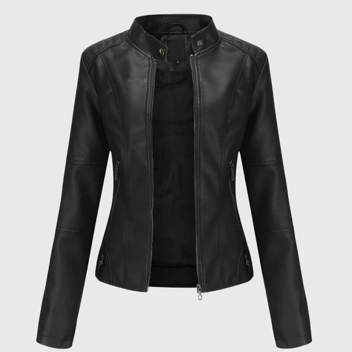 Mia | Women&